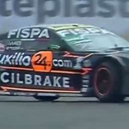 Julián Santero buscó el límite en la clasificación y se complicó con un trompo