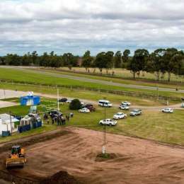 El Gobernado de Córdoba visitó las obras en el autódromo de Río Cuarto