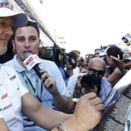 F1: Michael Schumacher firmó un casco de Jackie Stewart con motivos benéficos