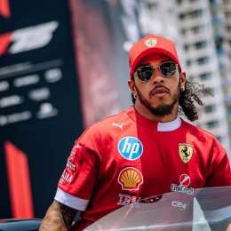 F1: Vasseur confesó: "Hamilton también tiene que dar un paso" para el desarrollo del Ferrari