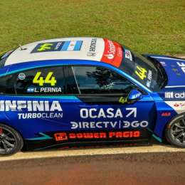 TCR South America: Leo Pernía se defendió del ataque final de Cardoso y ganó la primera carrera en Oberá