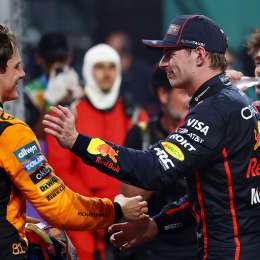F1: ¡Picante! Un molesto Verstappen evitó responder sobre la maniobra con Piastri en Jeddah