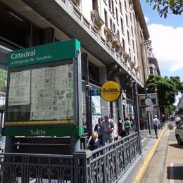 Jorge Macri envió un proyecto para incluir el nombre del Papa Francisco en una estación de Subte