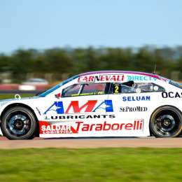 Top Race Series: Leonel Pernia se escapó en el arranque y se quedó con la final de invitados en San Nicolás