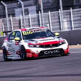 TCR World Tour: Guerrieri quedó a las puertas del podio en la primera carrera en México