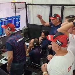 EXCLUSIVO: TC: así reaccionó el box de Trucco al toque con Agrelo que provocó su abandono