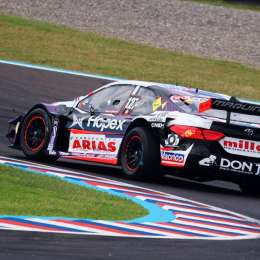 TC: Agrelo visitó la CAF y mostró su cámara a bordo del toque con Trucco en Termas