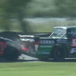 TC Pick Up: Agustín Canapino protagonizó un fuerte accidente y tuvo que abandonar en La Plata