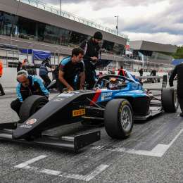 F4 CEZ: Gino Trappa logró un nuevo triunfo y se fue de Austria con la punta del campeonato