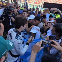 F1: el encuentro de los fanáticos argentinos con Colapinto en España
