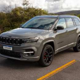 Llega “Blackhawk” para la línea 2025 de Jeep Compass y Jeep Commander