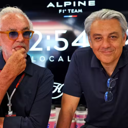 F1: ¿Peligra el puesto de Flavio Briatore en Alpine tras la salida de Luca de Meo?