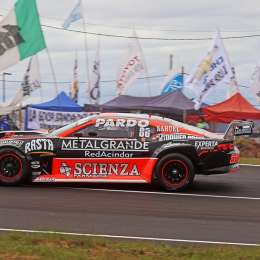 TC: Canapino se quedó con la última serie en Posadas