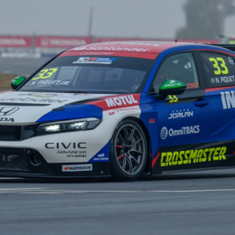 TCR South America: Piquet Jr. cerró un sábado perfecto y se quedó con la pole en Mercedes