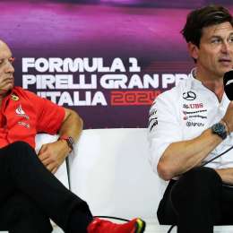 F1: Wolff defendió a Vasseur mientras se define su continuidad en Ferrari