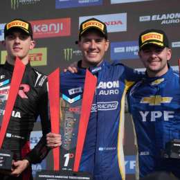 TC2000: el seguimiento de la victoria de Vivian en 9 de Julio al estilo de Carburando