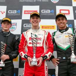 GB4 Championship: Leandro Juncos logró dos podios en el cierre de la fecha en Silverstone