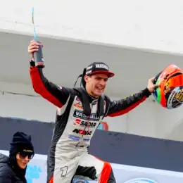 TC: ¡De último a primero! Rossi y una victoria heroíca en la primera edición del "Desafío de las Estrellas"