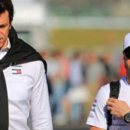 F1: Toto Wolff sigue presionando para que Bottas consiga un asiento en la temporada 2026