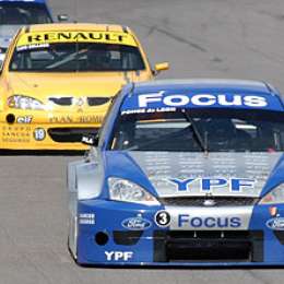 Se cumplen 20 años del día que el TC2000 se le animó al óvalo de Rafaela