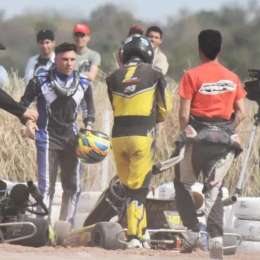Dos pilotos protagonizaron un acto de violencia durante la inauguración del kartódromo de Saénz Peña