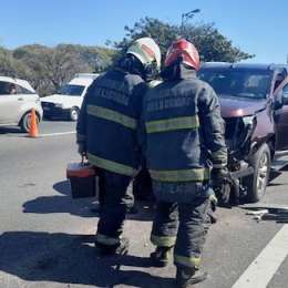 Caos en General Paz: tres heridos por un choque en cadena