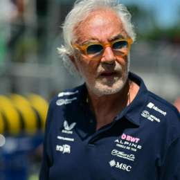 F1: Briatore fue benévolo con Colapinto y lo comparó con los otros "rookies": "La presión es mayor en Alpine"