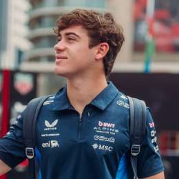 F1: ¡Hola Franco! Colapinto ya está en las calles de Bakú