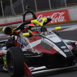 Fórmula Nacional: Álvarez Castaño dominó el primer entrenamiento en Buenos Aires