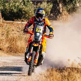 W2RC: podio de Luciano Benavides en la Etapa 4 del Rally Raid Portugal