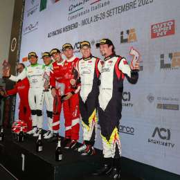 GT Italiano: Franco Girolami subió al podio en la carrera sabatina de Imola