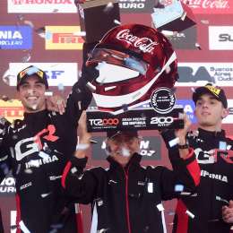 TC2000: la emoción de Ramonda tras el 1-2 de Toyota en los 200Km de Buenos Aires: "Me llena de felicidad"