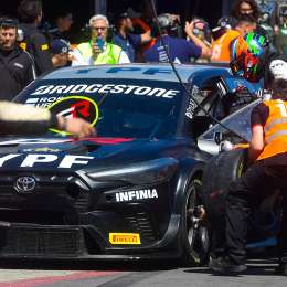 TC2000: ¡A pura velocidad! El cambio entre Rossi y Urrutia en el Corolla Cross en los 200Km de Buenos Aires