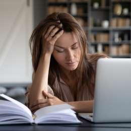 Salud y bienestar: señales de agotamiento laboral que no debes ignorar y cómo recuperar tu energía