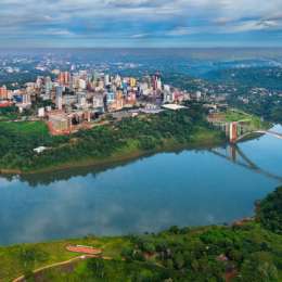 Cómo cruzar a Ciudad del Este desde Puerto Iguazú: guía completa para turistas