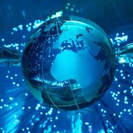 La mente en línea: el costo invisible de la hiperconectividad