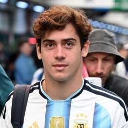 F1: en la previa a su renovación en Alpine, Colapinto llegó al GP de Brasil con la camiseta de la Selección Argentina