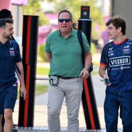 F1: ¡Hola Franco! Colapinto llegó al paddock de Qatar