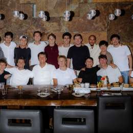 F1: “Me enorgullece llamarlos amigos”, el sentido mensaje de Hamilton tras la cena de fin de temporada