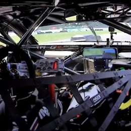 TC: ¡A todo o nada! Rossi, al límite en el primer entrenamiento en el Mouras