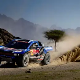 Dakar 2026: Ford marcó el rumbo en el Prólogo de Autos con Ekström al frente