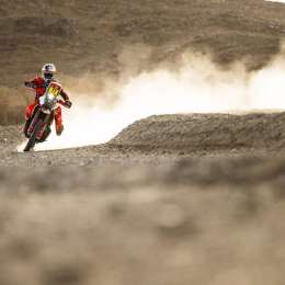 Dakar 2026: Luciano Benavides remontó en la Etapa 8 y es el nuevo líder de la general de Motos