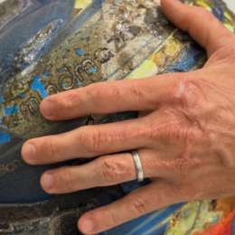 F1: “No sabia si estaba preparado para volver a verlo”, el crudo reencuentro de Grosjean con el casco que lo salvó