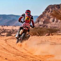 Dakar 2026: Schareina se quedó con la Etapa 9 en Motos; Luciano Benavides fue noveno