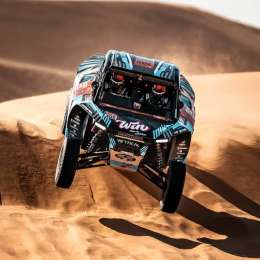 Dakar 2026: Cavigliasso ganó la Etapa 11 en Challenger y achicó la brecha con Navarro en la general