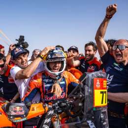 Luciano Benavides campeón en Motos y otros 11 argentinos completaron el Dakar 2026