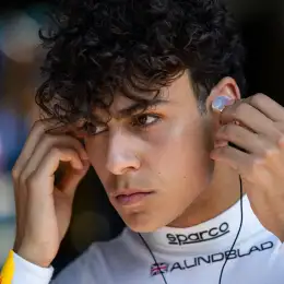 De ser el “nuevo Verstappen” a accidentarse en su primera salida a pista: ¿quién es Arvid Lindblad?