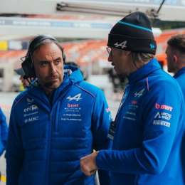 F1: ¡Como una familia! El mensaje de Alpine a sus mecánicos e ingenieros tras las pruebas en Barcelona