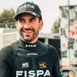 TC: "Esto es un gran honor para mí", la emoción de Santero en la presentación del BMW