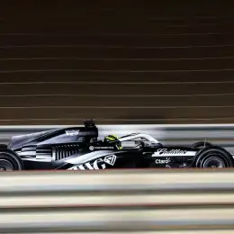 F1: Cadillac confirmó que usó neumáticos “falsos” en el desarrollo de su auto para 2026